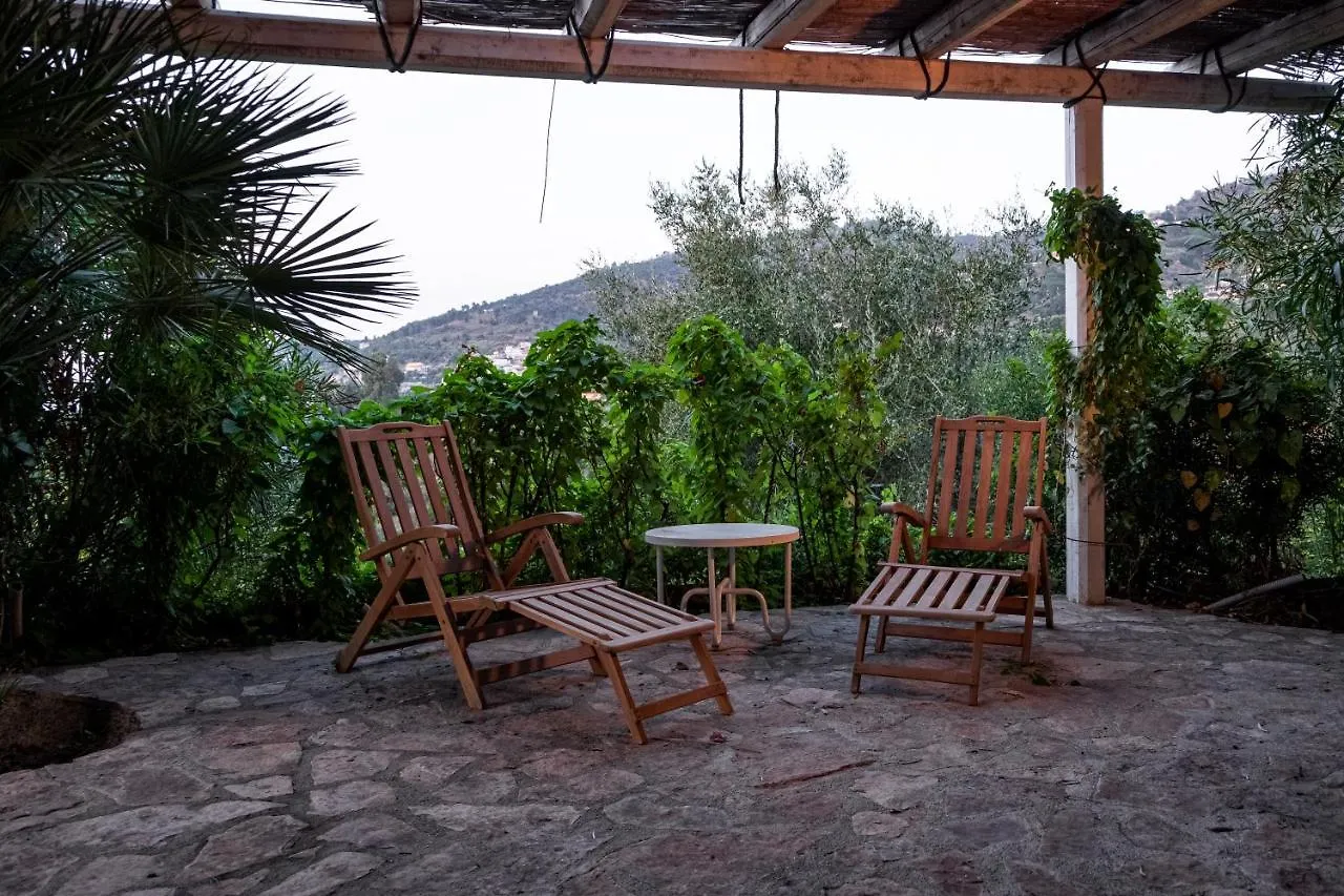 Villa Giuffrè Capo dʼOrlando Affittacamere