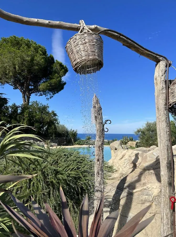Affittacamere Villa Giuffrè Capo dʼOrlando Italia