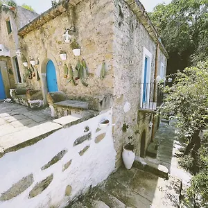 La Casa Del Nespolo Capo dʼOrlando